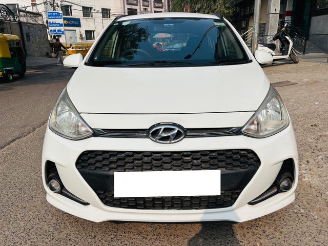 Second-hand 2018 Hyundai Grand i10 1.2 CRDi Sportz for sale in New Delhi-0