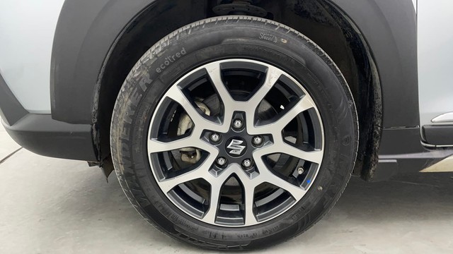 Second-hand 2022 Maruti XL6 Alpha Plus AT for sale in Chennai-20