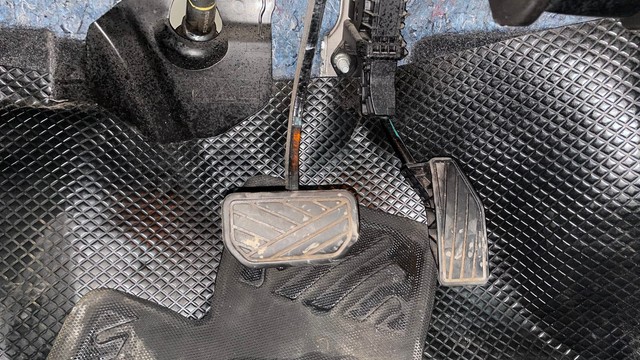 Second-hand 2022 Maruti XL6 Alpha Plus AT for sale in Chennai-14