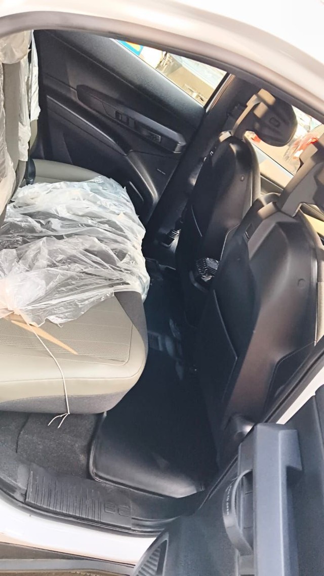 Second-hand 2025 Mahindra BE 6 Pack Three Select for sale in Mumbai-6