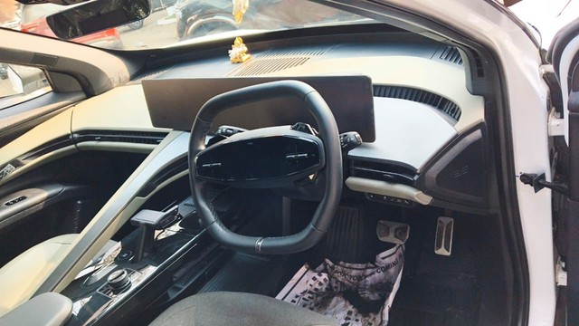 Second-hand 2025 Mahindra BE 6 Pack Three Select for sale in Mumbai-7