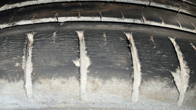 Second-hand 2017 Maruti Ciaz Petrol for sale in Kolkata-34