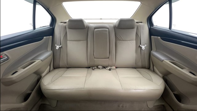 Second-hand 2017 Maruti Ciaz Petrol for sale in Kolkata-36