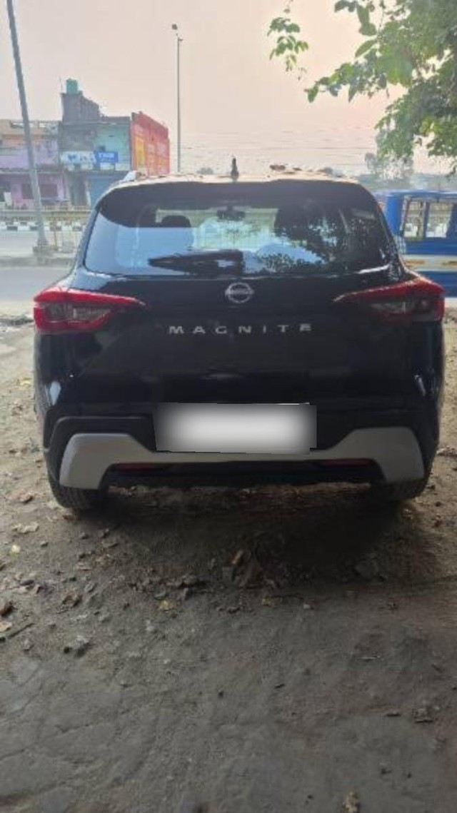 Second-hand 2024 Nissan Magnite Acenta for sale in Haridwar-5