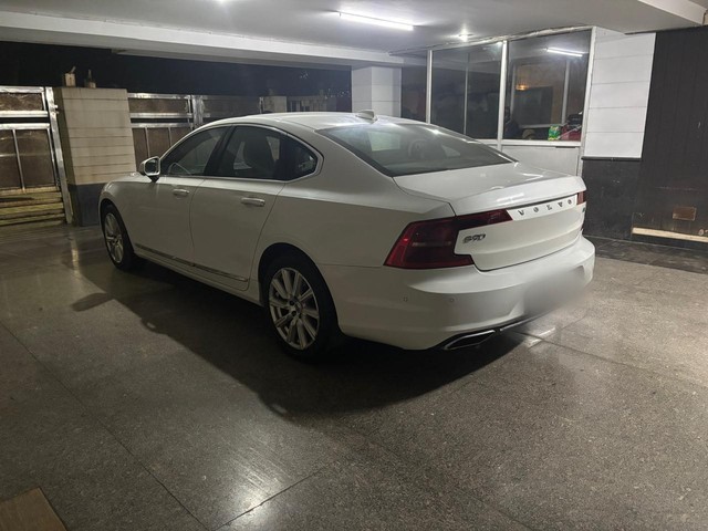 Second-hand 2018 Volvo S90 D4 Inscription BSIV for sale in New Delhi-1