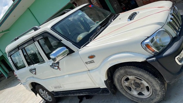 Second-hand 2014 Mahindra Scorpio SLE BSIV for sale in Jaunpur-1