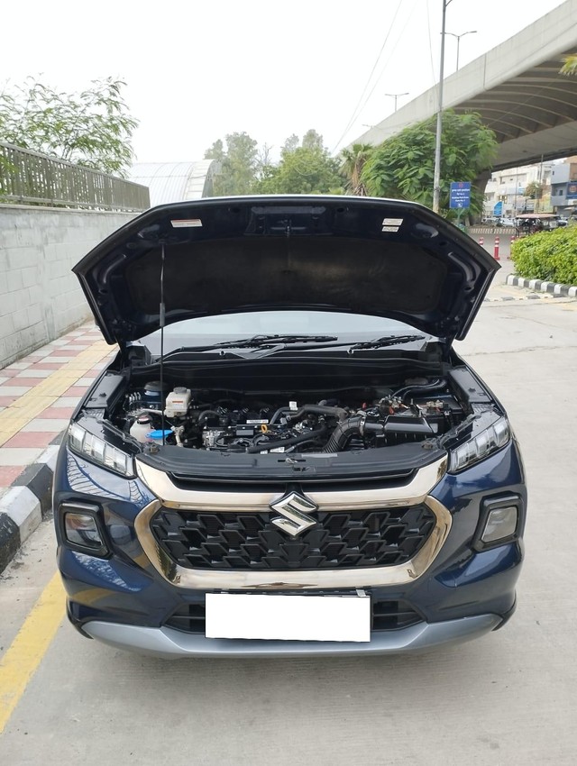 Second-hand 2024 Maruti Grand Vitara Alpha Plus Hybrid CVT for sale in New Delhi-18