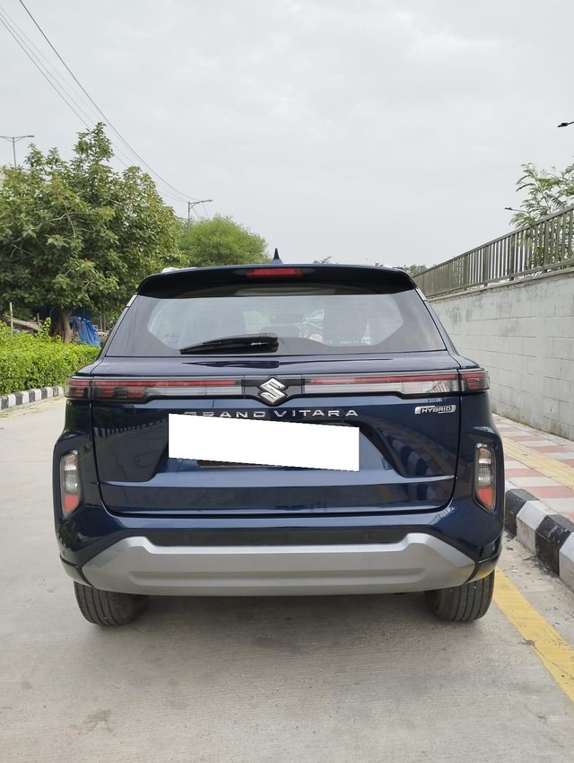 Second-hand 2024 Maruti Grand Vitara Alpha Plus Hybrid CVT for sale in New Delhi-2