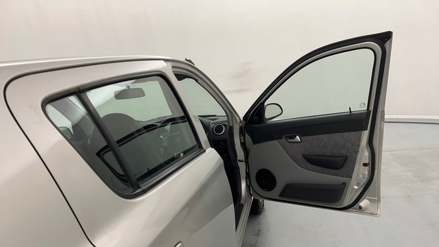 Second-hand 2016 Maruti Alto 800 LXi for sale in Lucknow-16