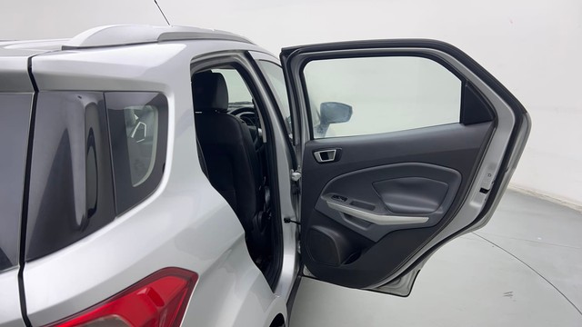 Second-hand 2015 Ford Ecosport 1.0 Ecoboost Titanium for sale in Gurgaon-27