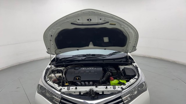 Second-hand 2014 Toyota Corolla Altis Petrol LE for sale in Gurgaon-8