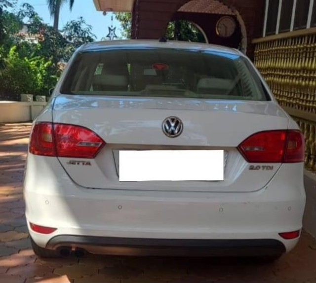 Second-hand 2014 Volkswagen Jetta 2.0L TDI Comfortline for sale in Kannur-1