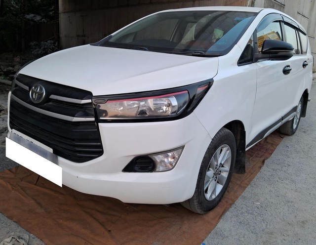 Second-hand 2019 Toyota Innova Crysta 2.4 G Plus MT BSIV for sale in Darjeeling-4