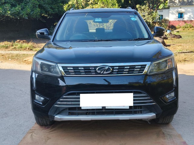 Second-hand 2022 Mahindra XUV300 W8 Option Diesel BSVI for sale in Darjeeling-5