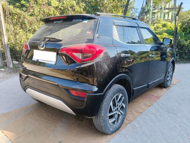 Second-hand 2022 Mahindra XUV300 W8 Option Diesel BSVI for sale in Darjeeling-9