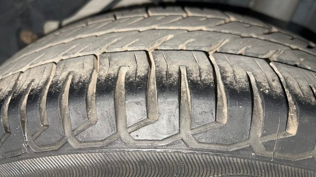 Second-hand 2018 Ford Figo Trend for sale in Chandigarh-37