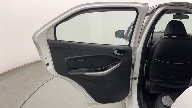 Second-hand 2018 Ford Figo Trend for sale in Chandigarh-26