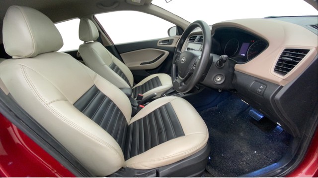 Second-hand 2018 Hyundai i20 Petrol CVT Magna Executive for sale in Chennai-15