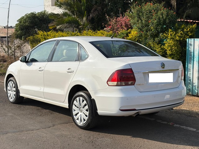 Second-hand 2015 Volkswagen Vento 1.5 TDI Comfortline for sale in Kolhapur-8