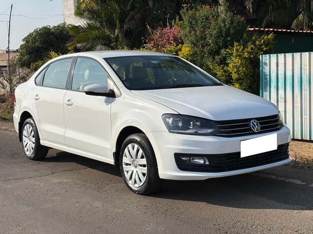 Second-hand 2015 Volkswagen Vento 1.5 TDI Comfortline for sale in Kolhapur-6