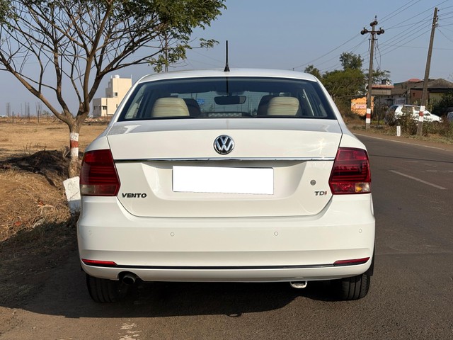 Second-hand 2015 Volkswagen Vento 1.5 TDI Comfortline for sale in Kolhapur-2