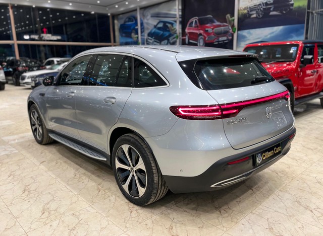 Mercedes-Benz EQC 400 4MATIC - Photo 4