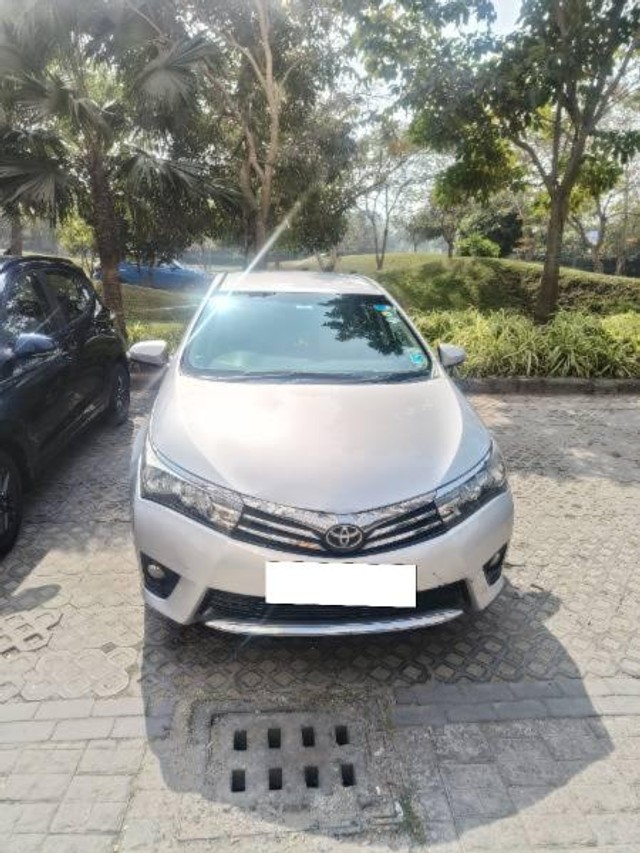 Toyota Corolla Altis G MT Second-hand 2015 Toyota Corolla Altis G MT for sale in Kolkata-0