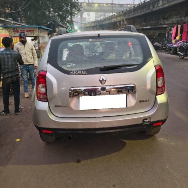 Second-hand 2013 Renault Duster RXL AWD for sale in Lucknow-4