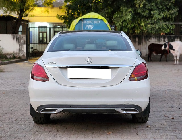 Mercedes-Benz C-Class Progressive C 200 Second-hand 2019 Mercedes-Benz C-Class Progressive C 200 for sale in New Delhi-1