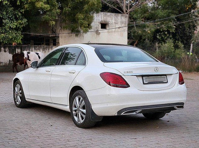 Mercedes-Benz C-Class Progressive C 200 Second-hand 2019 Mercedes-Benz C-Class Progressive C 200 for sale in New Delhi-7