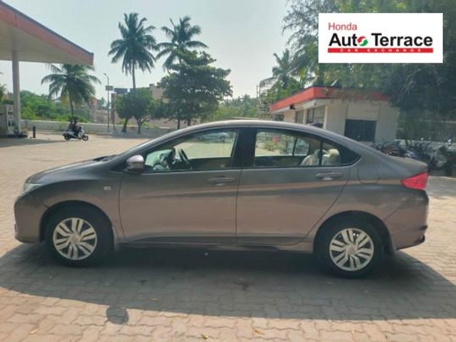 Second-hand 2014 Honda City 1.5 EXI S for sale in Pondicherry-5