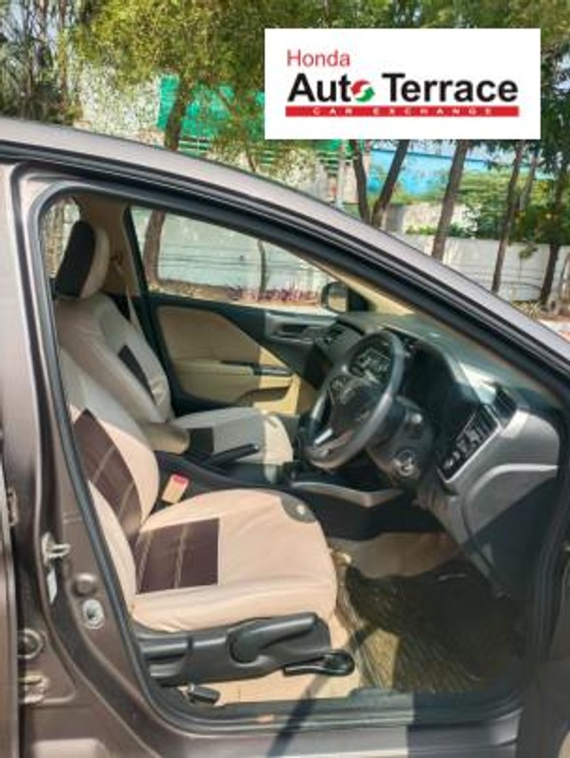 Second-hand 2014 Honda City 1.5 EXI S for sale in Pondicherry-13