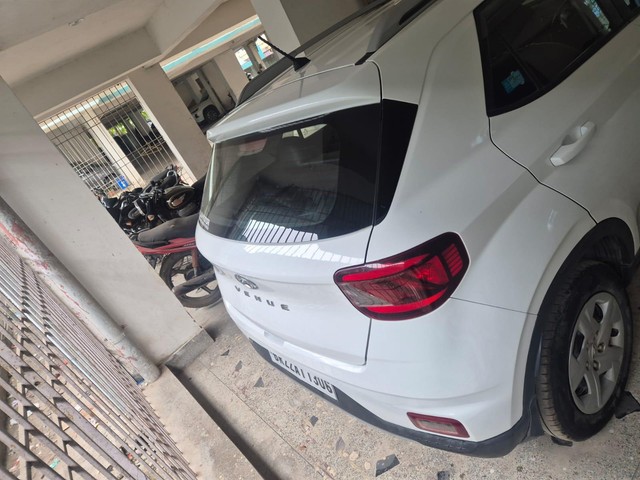 Second-hand 2020 Hyundai Venue S BSIV for sale in Samastipur-3
