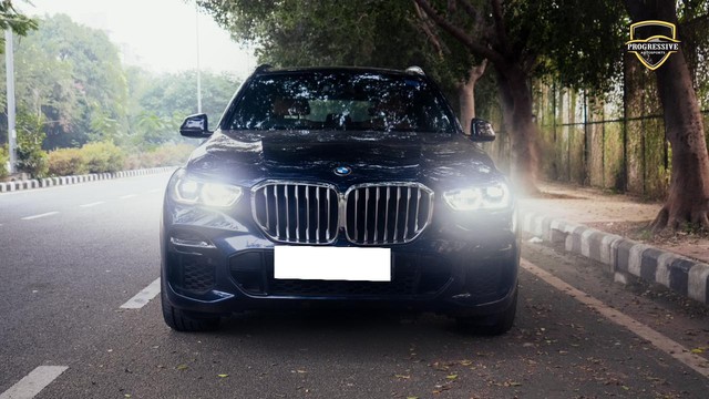 Second-hand 2022 BMW X5 xDrive 40i M Sport for sale in New Delhi-4