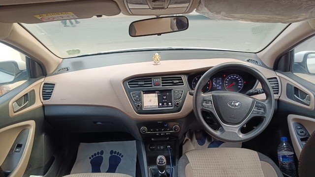 Second-hand 2018 Hyundai i20 1.4 Asta for sale in Coimbatore-6