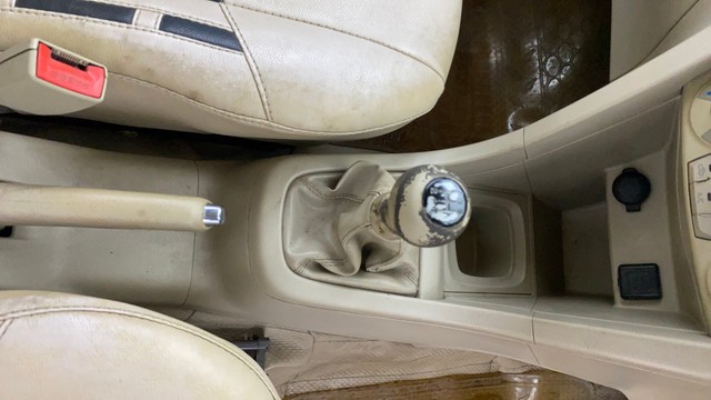 Second-hand 2015 Maruti Swift Dzire VXI for sale in Navi Mumbai-13