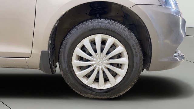 Second-hand 2015 Maruti Swift Dzire VXI for sale in Navi Mumbai-23