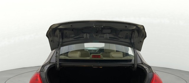 Second-hand 2015 Maruti Swift Dzire VXI for sale in Navi Mumbai-20