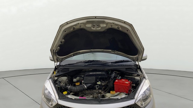 Second-hand 2016 Tata Tiago 1.2 Revotron XZ for sale in Thane-9