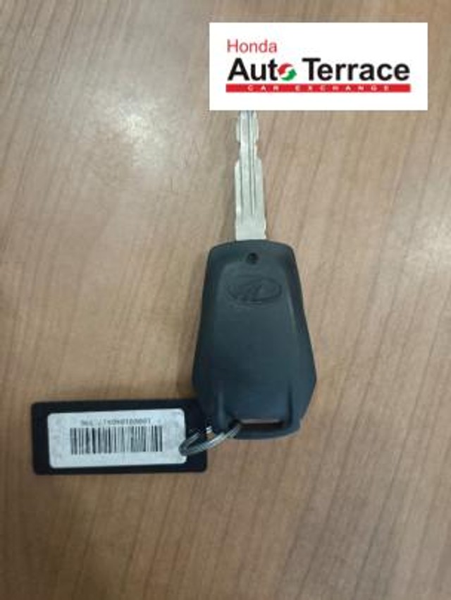 Second-hand 2017 Mahindra KUV 100 NXT D75 K6 Plus for sale in Pondicherry-14