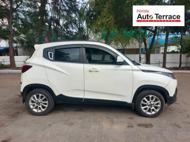 Second-hand 2017 Mahindra KUV 100 NXT D75 K6 Plus for sale in Pondicherry-1