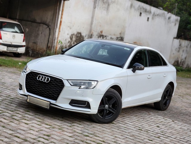 Second-hand 2019 Audi A3 35 TDI Premium Plus for sale in New Delhi-4