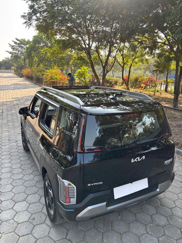 Second-hand 2025 Kia Syros HTX Turbo DCT for sale in Indore-3