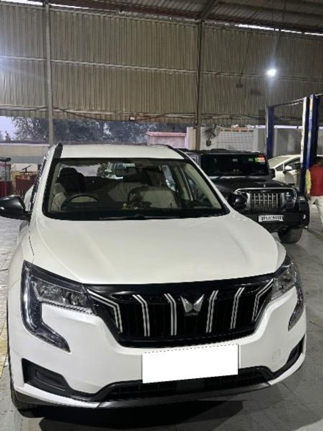 Second-hand 2022 Mahindra XUV700 MX BSVI for sale in Azamgarh-2