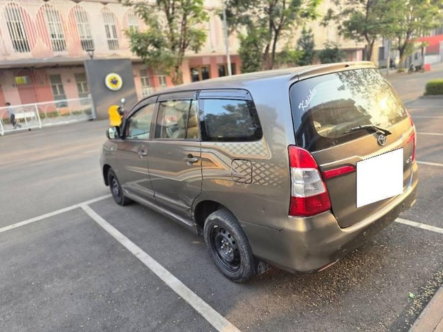 Second-hand 2014 Toyota Innova 2.5 G (Diesel) 8 Seater for sale in Dombivli-5