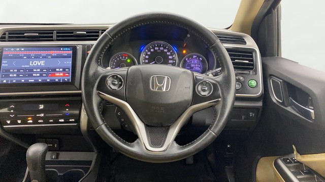 Second-hand 2019 Honda City i-VTEC CVT ZX for sale in Ahmedabad-12
