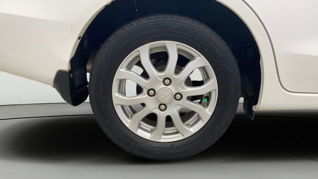 Second-hand 2015 Honda Amaze VX i-Vtech for sale in Kochi-24