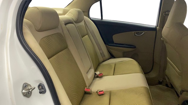 Second-hand 2015 Honda Amaze VX i-Vtech for sale in Kochi-16