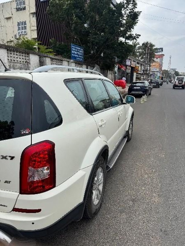 Second-hand 2013 Mahindra Ssangyong Rexton RX7 for sale in Kanchipuram-4