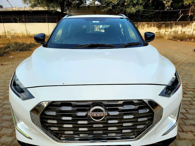 Second-hand 2022 Nissan Magnite Turbo CVT XV BSVI for sale in New Delhi-7